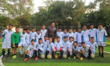 Alcalde Henry Flores inaugura nueva cancha Mosquito en El Cafetalón