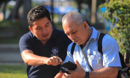 Los tecleños ya disfrutan del Wi Fi gratis en el parque San Martín