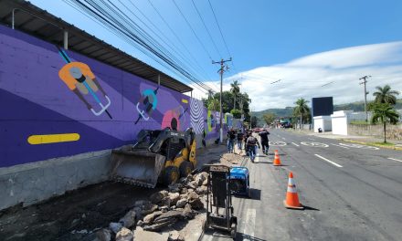 Inicia ampliación de acera en la 7a avenida Norte