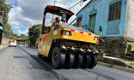 Inicia remodelación del parque Nacional El Boquerón y recarpeteo de calle principal